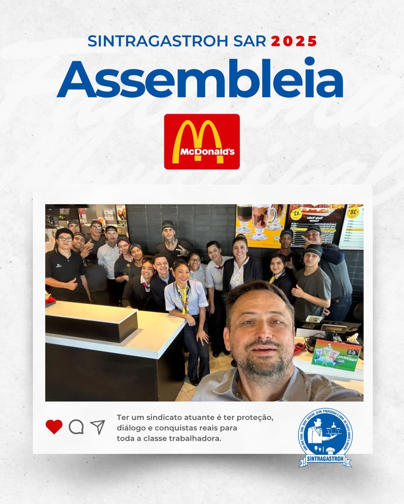 ✊🏽 SÓ A LUTA COLETIVA GARANTE CONQUISTAS!🤝 Juntos decidimos, juntos construímos!O SINTRAGASTROH SAR, representado pelo diretores sindicais @f7santana @candido5911 realizou no dia 13/11 uma importante assembleia com os(as) trabalhadores(as) da unidade do McDonald’s Jorge Beretta, em Santo André, para debater e deliberar sobre os benefícios.📣 Com diálogo aberto, escuta ativa e participação efetiva, reafirmamos que assembleia é espaço de resistência, de debate e de construção coletiva. Cada trabalhador e trabalhadora tem voz e vez para defender seus direitos, tirar dúvidas e fortalecer a organização da categoria!📌 Com transparência, firmeza e compromisso, seguimos lado a lado com a classe trabalhadora para garantir que os acordos sejam justos, respeitem a legislação, a convenção coletiva e, acima de tudo, a realidade concreta de quem está na linha de frente todos os dias.🗣️ Assembleia é lugar de luta e decisão.
🤲🏽 É com união que conquistamos respeito.
✊🏽 É com o sindicato presente que os direitos se transformam em realidade!Agradecemos a presença e o engajamento de todos(as) os(as) companheiros(as)!O SINTRAGASTROH SAR é feito por quem trabalha, luta por quem trabalha e existe para fortalecer a categoria!🚩 NÃO FIQUE SÓ, FIQUE SÓCIO!
Junte-se a quem luta por você!🌐 sintragastrohsar.com.br📍 Sede: Av. Padre Anchieta, 315 – Santo André
☎️ (11) 4979-4420 | ✅ WhatsApp: (11) 94724-1425📍 Subsede: Pç. 22 de Novembro, 102 – Sala 118 – Mauá
☎️ (11) 4519-7002 | ✅ WhatsApp: (11) 94701-6449