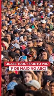 Já estão prontos? Nosso grande 1º de Maio é amanhã!A montagem tá a mil!
Luz, estrutura e muito trabalho pra deixar tudo pronto pra vocês.Vai ter luta e vai ter festa!
Te esperamos nessa!